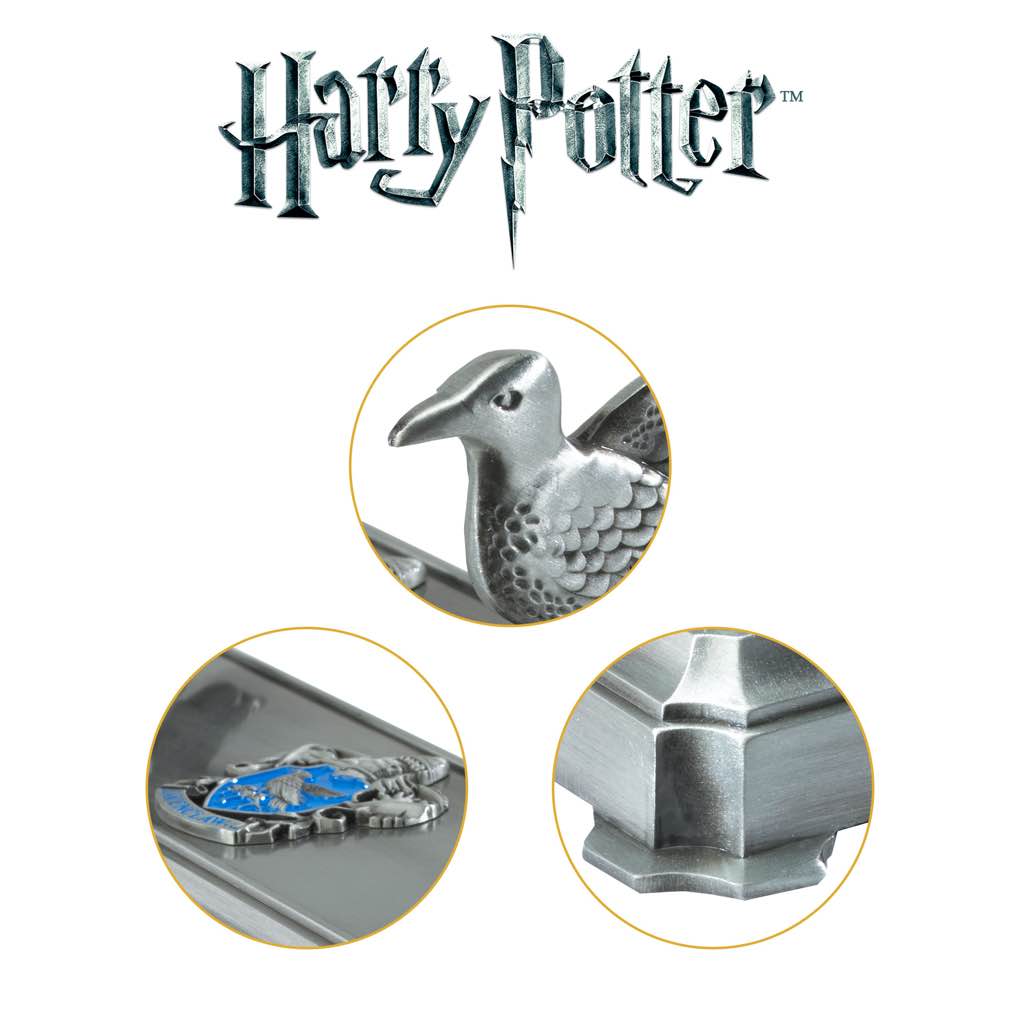 Official Harry Potter Ravenclaw Wand Stand
